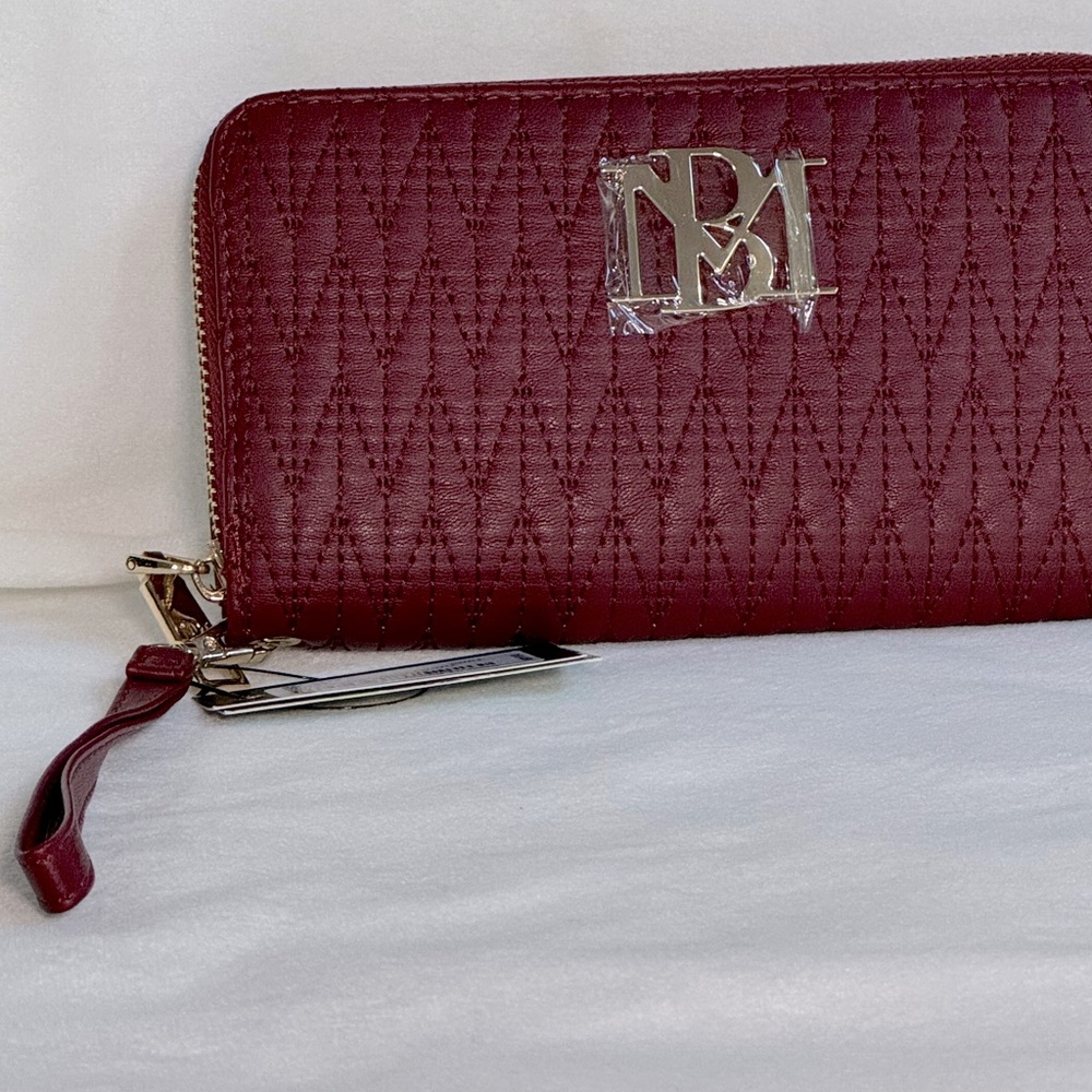 Badgley Mischka Long Wallet w/ Phone Slot